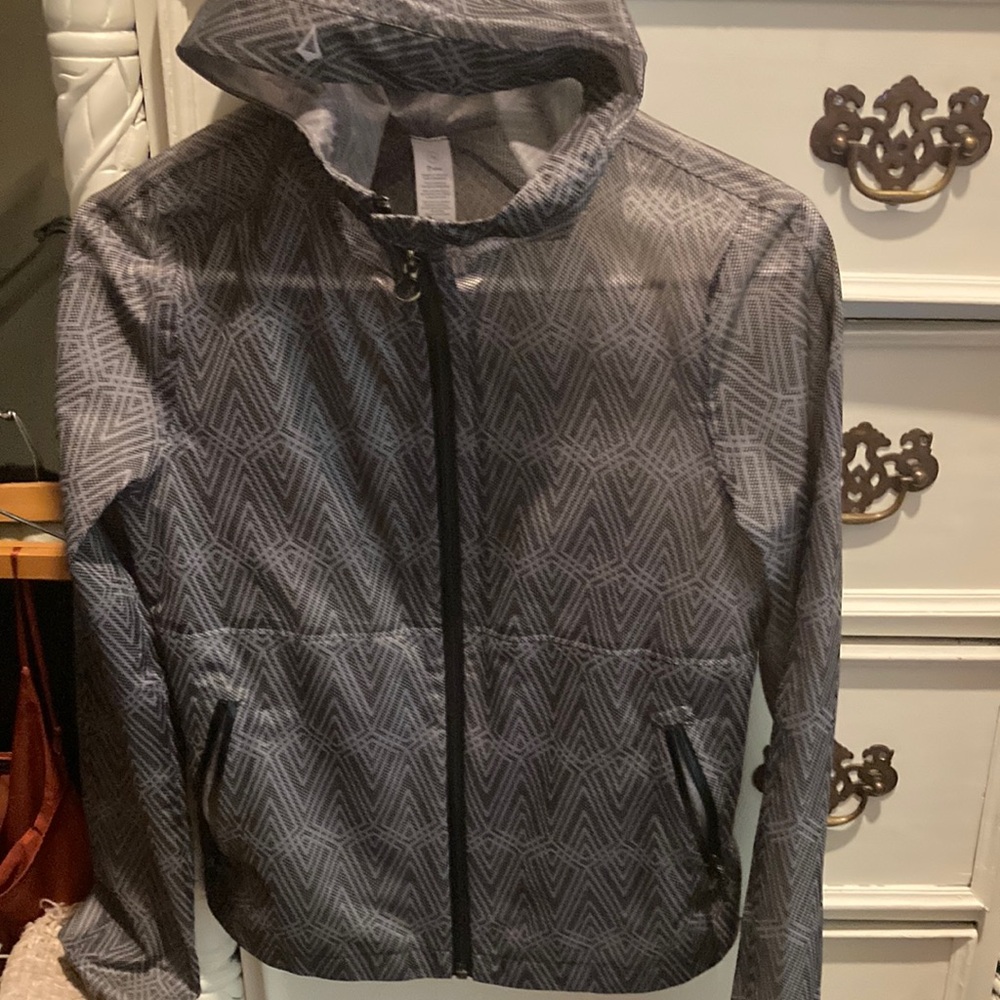 Wind breaker size 14 kids